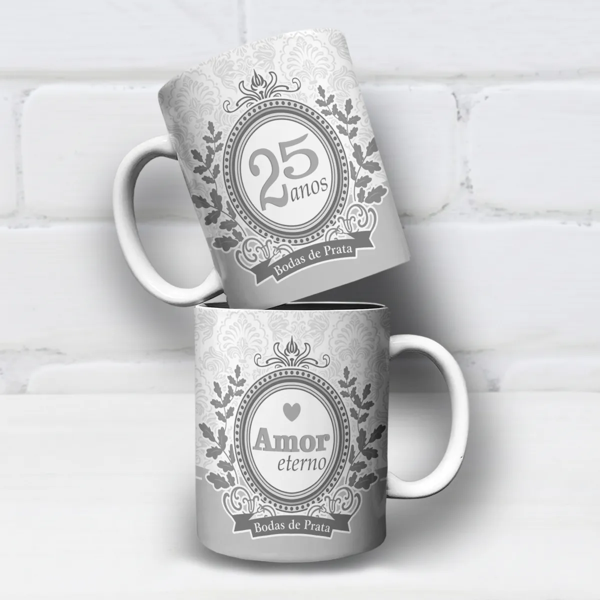 arte para caneca bodas de prata 25 anos de casados com detalhes ornamentais prateados com as frases 25 anos bodas de prata e amor eterno