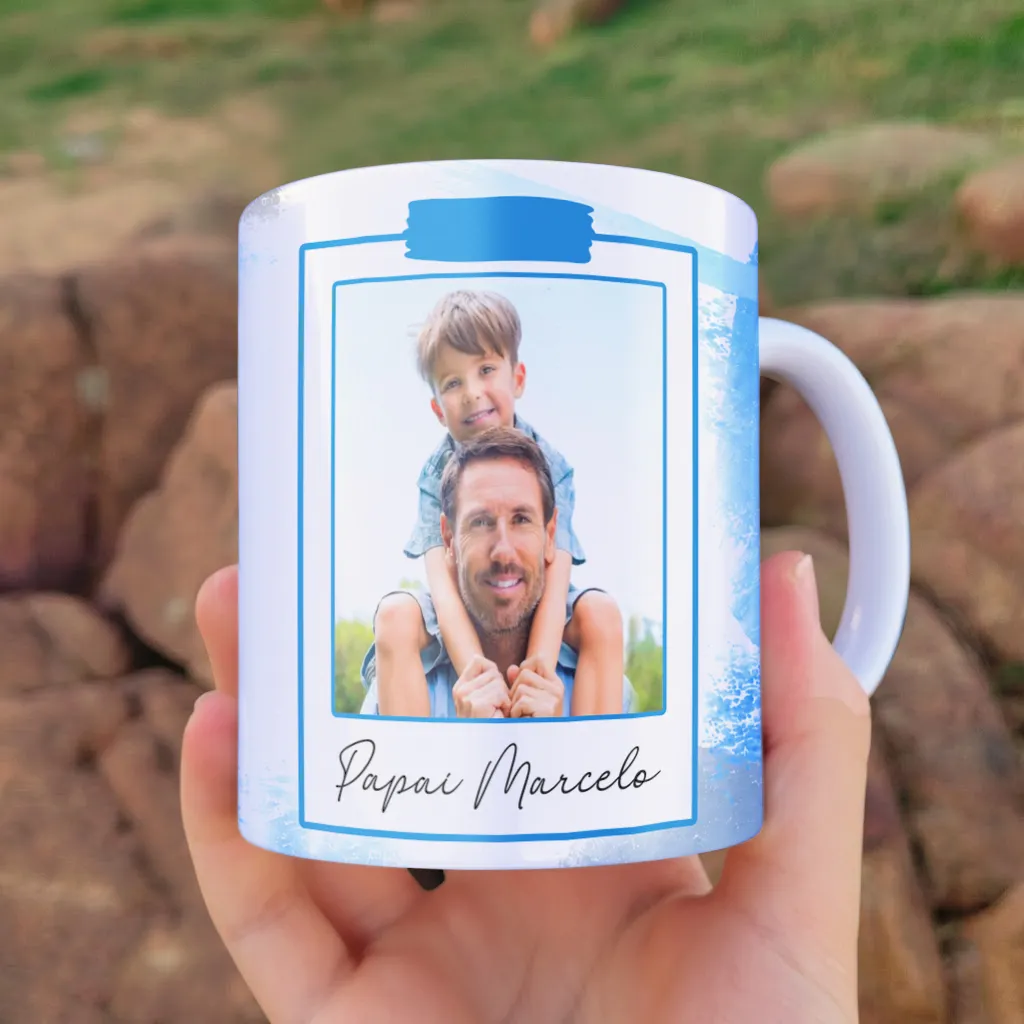 arte para caneca dia dos pais com foto e nome em tons de azul e espaço para personalização de nome