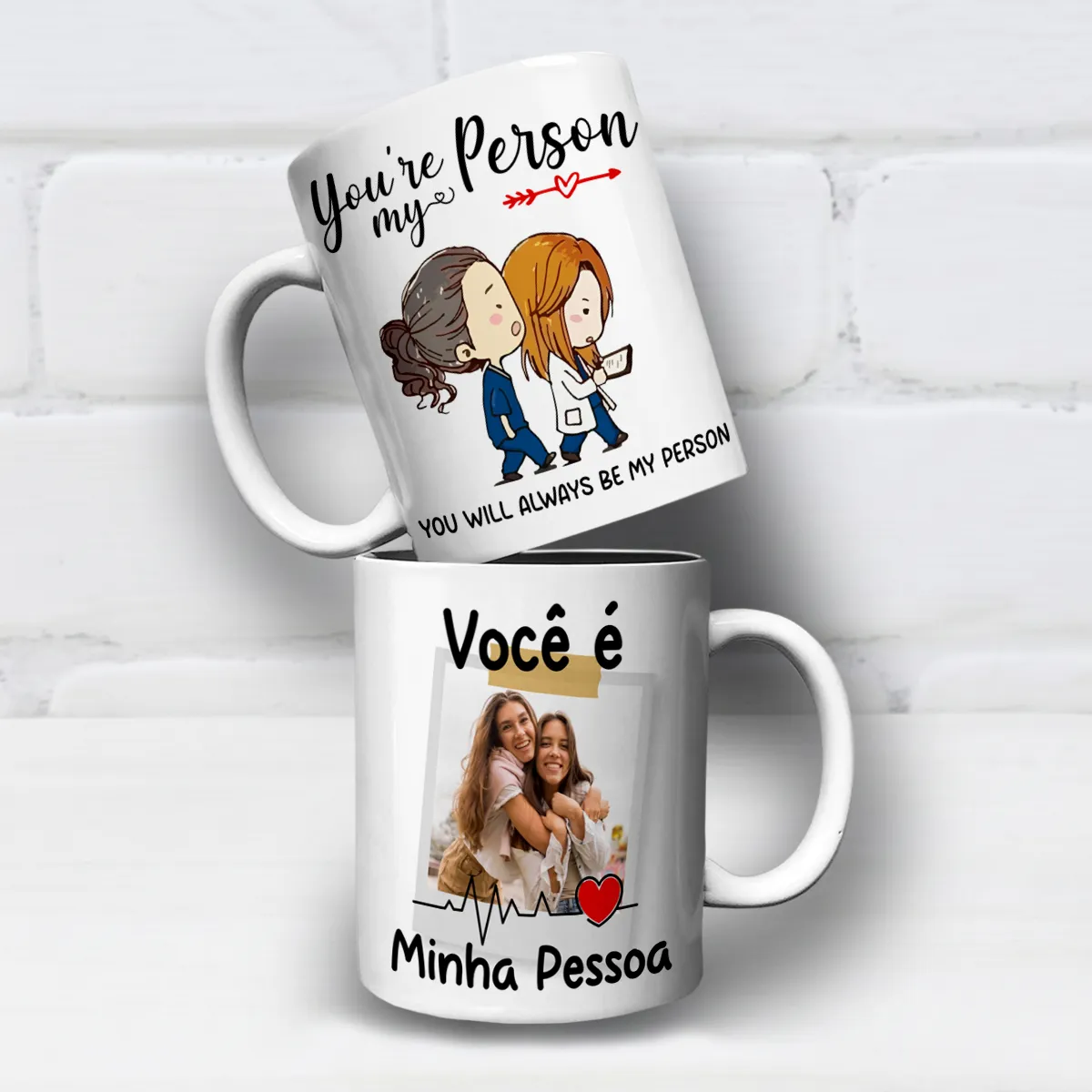 arte para caneca greys anatomy minha pessoa com foto, frase you're my person, duas personagens e moldura para personalização com foto