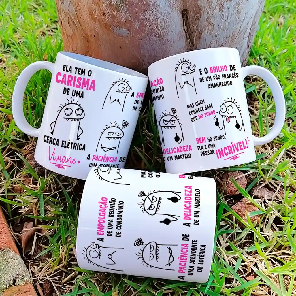 arte para caneca ela tem o carisma de uma cerca elétrica flork, com frases de humor sobre amiga e personagens Flork, personalizável com nome